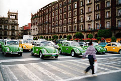 Les taxis dans le centre de Mexico - Mexique